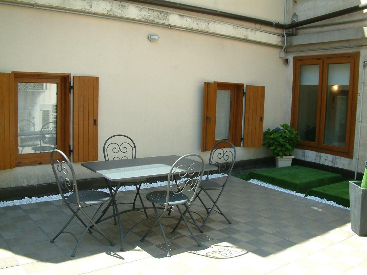 Casa Vacanza Piazza Marconi Вальдоббьадене Экстерьер фото